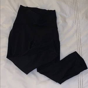 lululemon cropped leggings